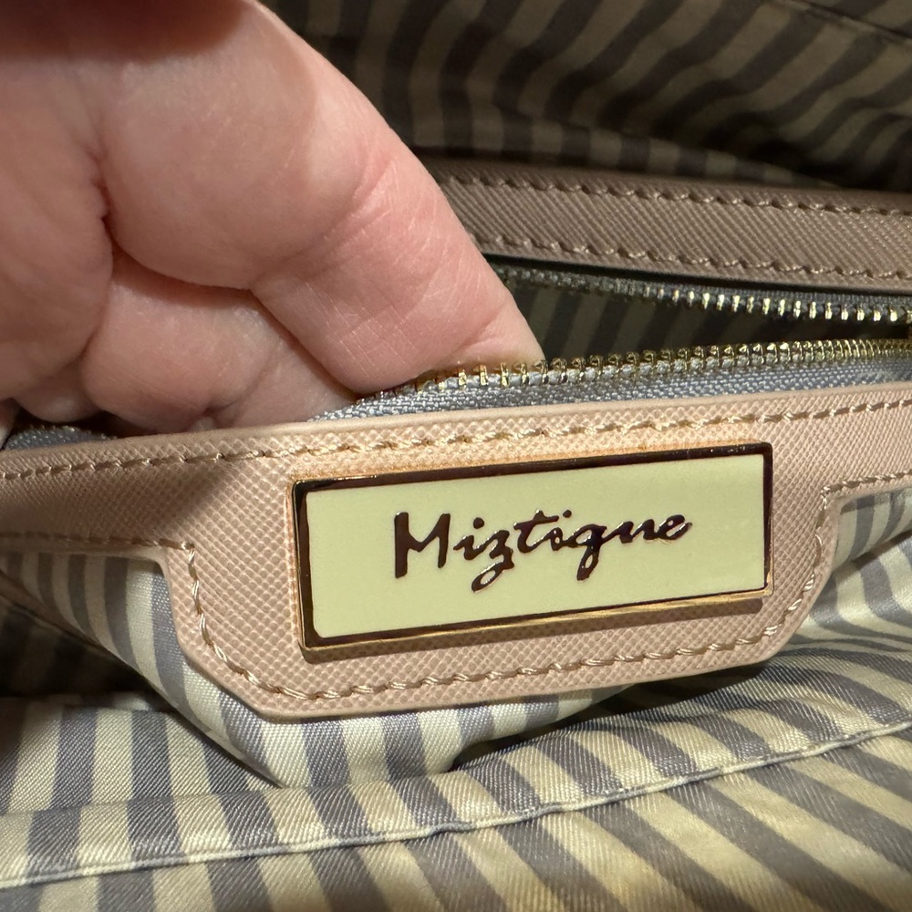 Miztique Vegan Handbag; NWT - Picture 4 of 7